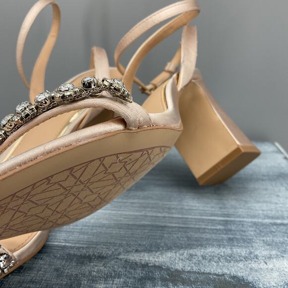 NEW Jewel by Badgley Mischka Women’s Danni Satin Sandals Beige Size 6 - Picture 7 of 11